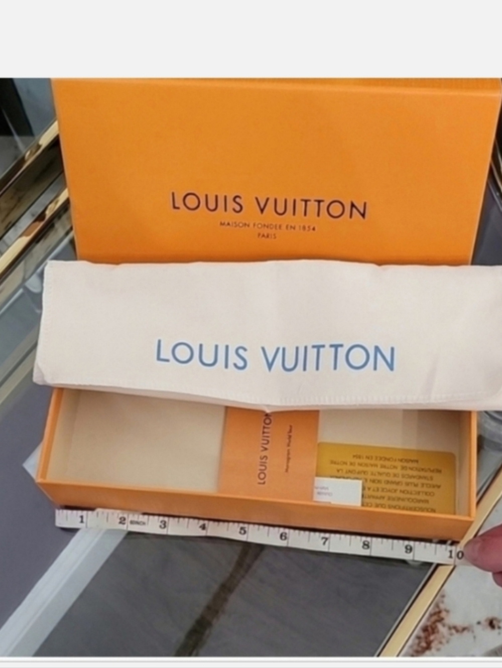 Louis Vuitton Empty Box - Picture 2 of 4